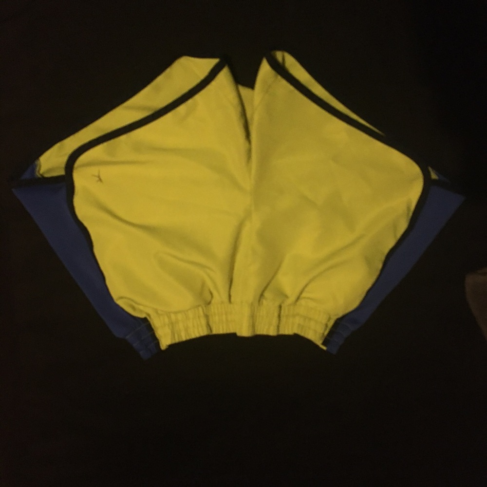 Dan skin active shorts